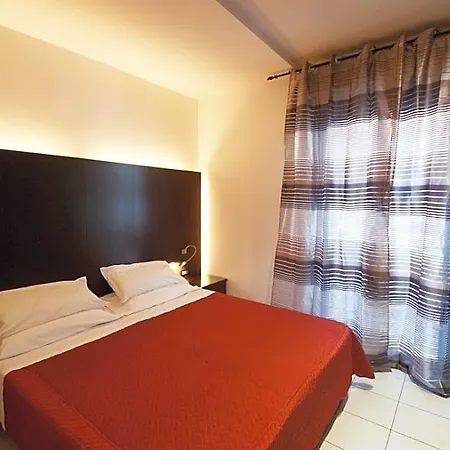 Hotel Domus