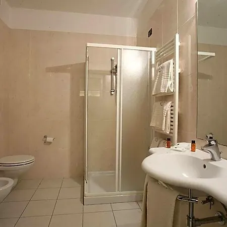 Hotel Domus 4*